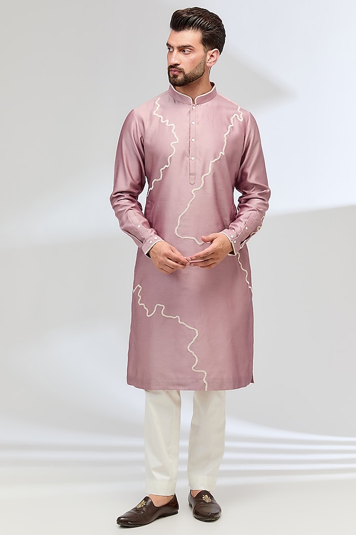 Old Rose Chanderi Embroidered Kurta Set by Countrymade