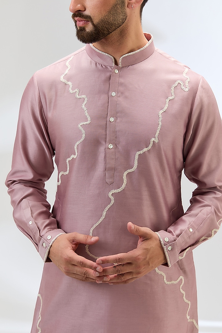 Old Rose Chanderi Embroidered Kurta Set by Countrymade at Pernia's Pop Up Shop