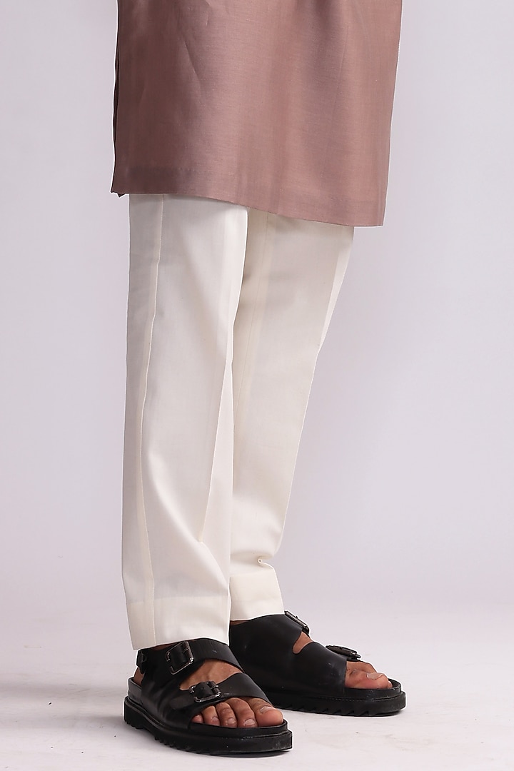 Sand stone Chanderi Embroidered Kurta Set by Countrymade at Pernia's Pop Up Shop
