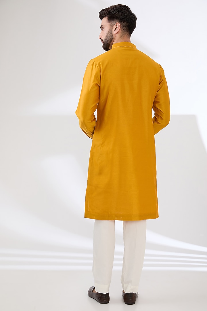 Yellow Chanderi Embroidered Kurta Set by Countrymade at Pernia's Pop Up Shop