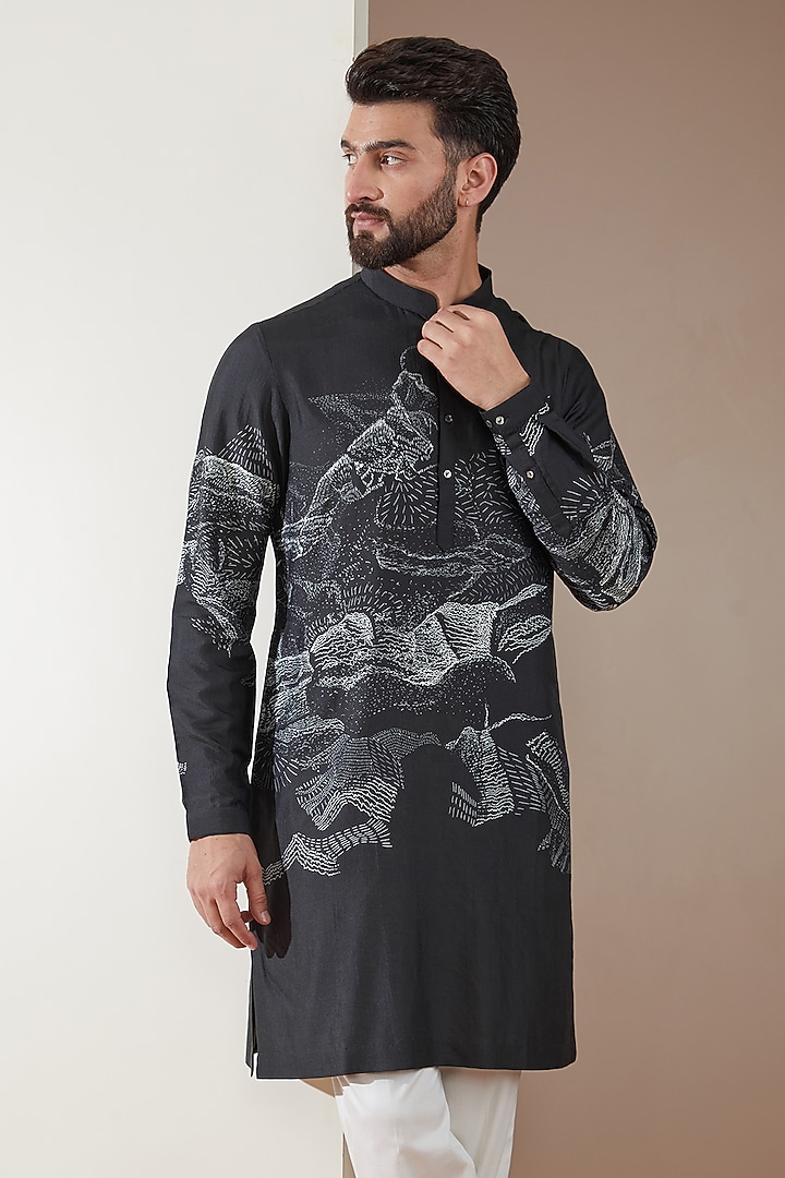 Black Silk Printed Kurta by Countrymade at Pernia's Pop Up Shop