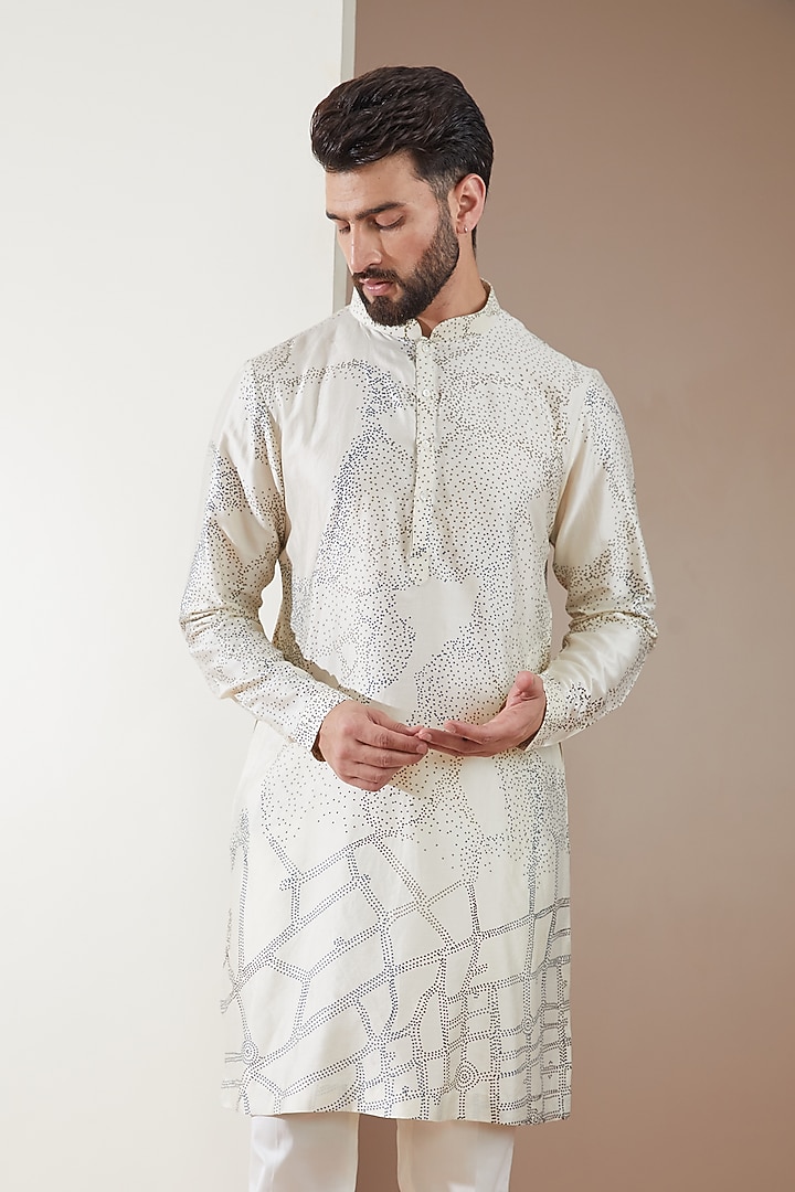 Ivory Silk Printed Kurta by Countrymade at Pernia's Pop Up Shop