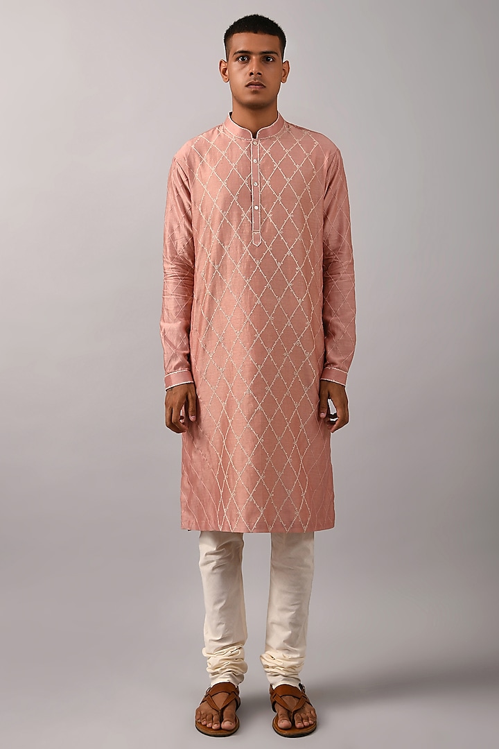 Dusty Pink Hand Embroidred Kurta Set by Countrymade