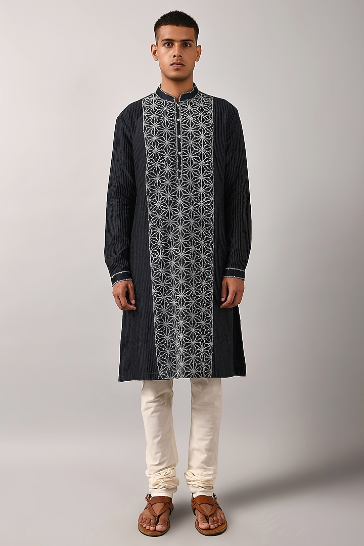 Navy Blue Embroidred Kurta Set by Countrymade at Pernia's Pop Up Shop
