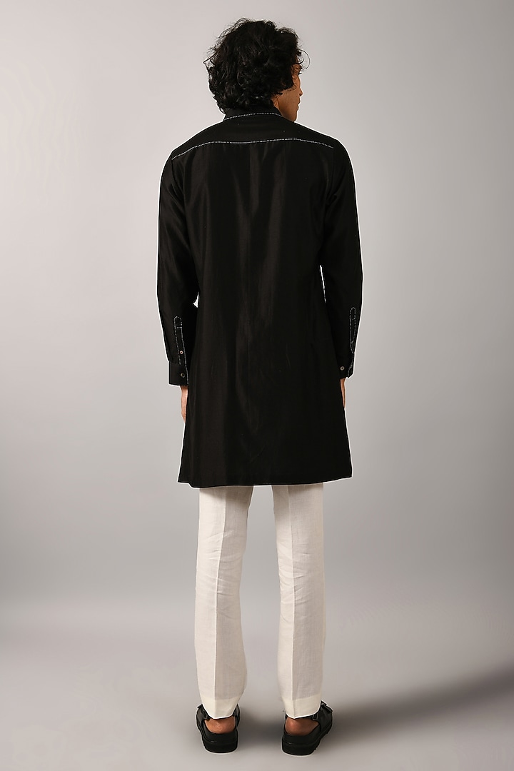 Black Chanderi Hand Embroidered Kurta by Countrymade at Pernia's Pop Up Shop