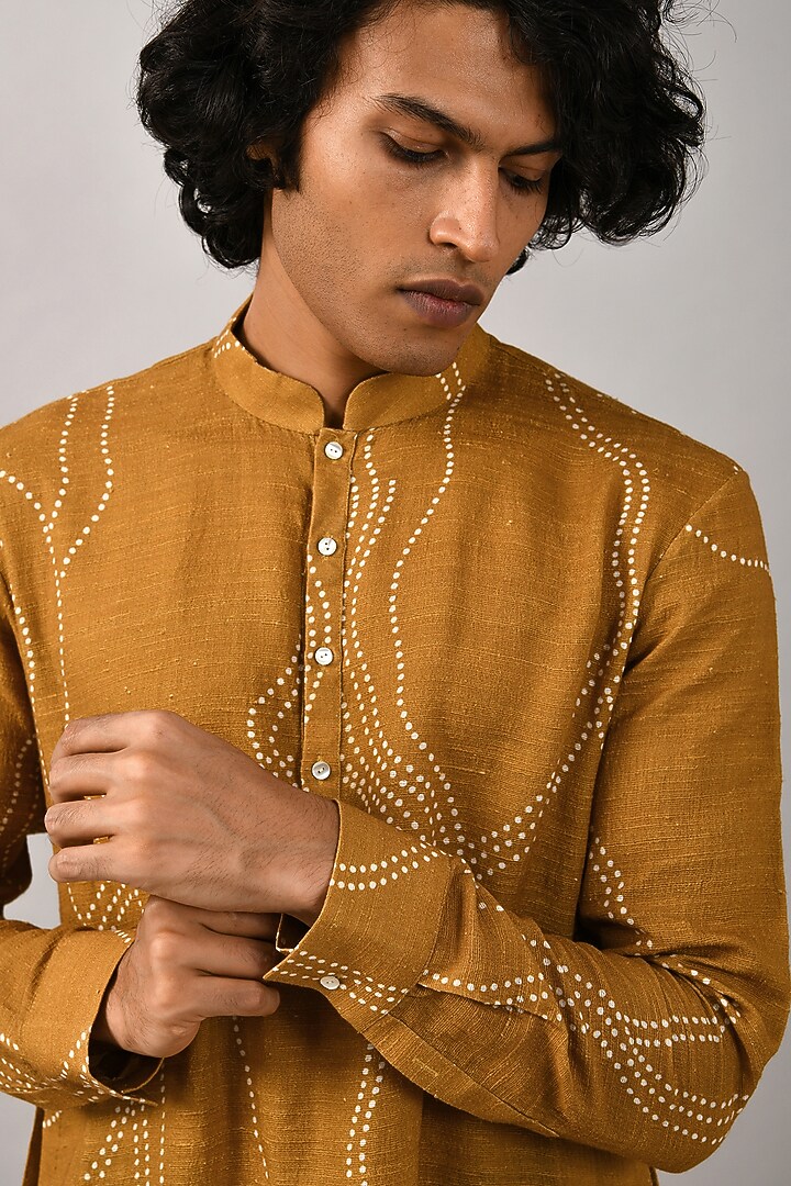 Mustard Khadi Cotton Printed Kurta by Countrymade at Pernia's Pop Up Shop