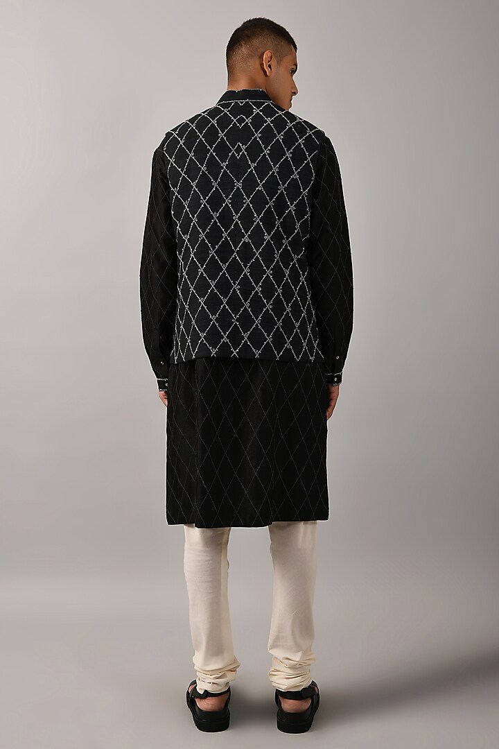 Black Cotton Silk Hand Embroidered & Diamond Printed Bundi Jacket by Countrymade at Pernia's Pop Up Shop