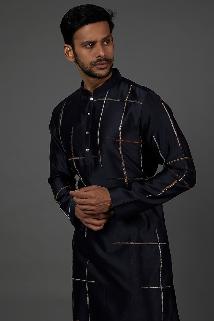 Midnight Blue Cotton Silk Embroidered Kurta Set by Countrymade at Pernia's Pop Up Shop