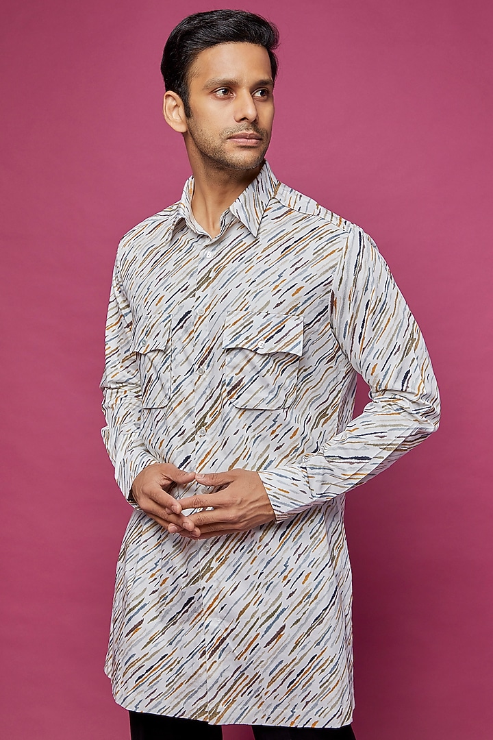 Ivory Cotton Satin Kurta by Countrymade at Pernia's Pop Up Shop