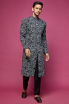product-color-Black