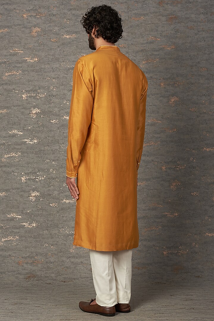 Yellow Chanderi Embroidered Kurta Set by Countrymade at Pernia's Pop Up Shop