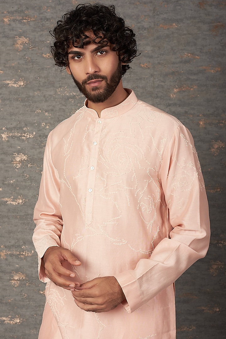 Blush Pink Chanderi Embroidered Kurta Set by Countrymade at Pernia's Pop Up Shop