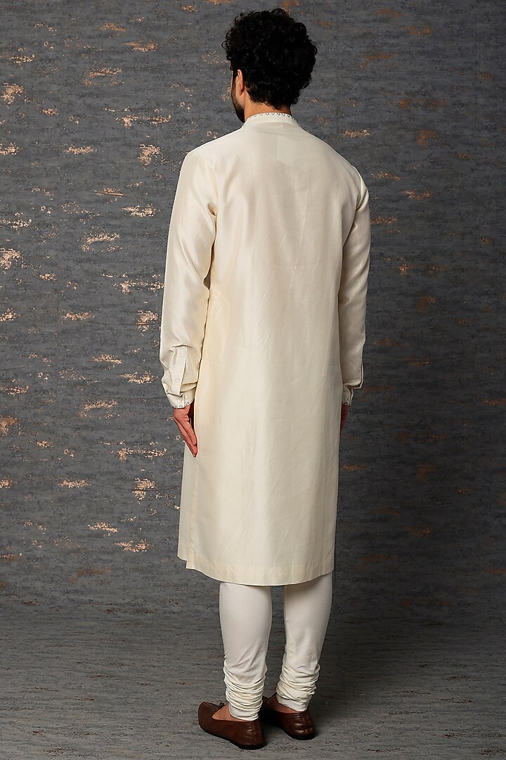 Ivory Chanderi Embroidered Kurta Set by Countrymade at Pernia's Pop Up Shop