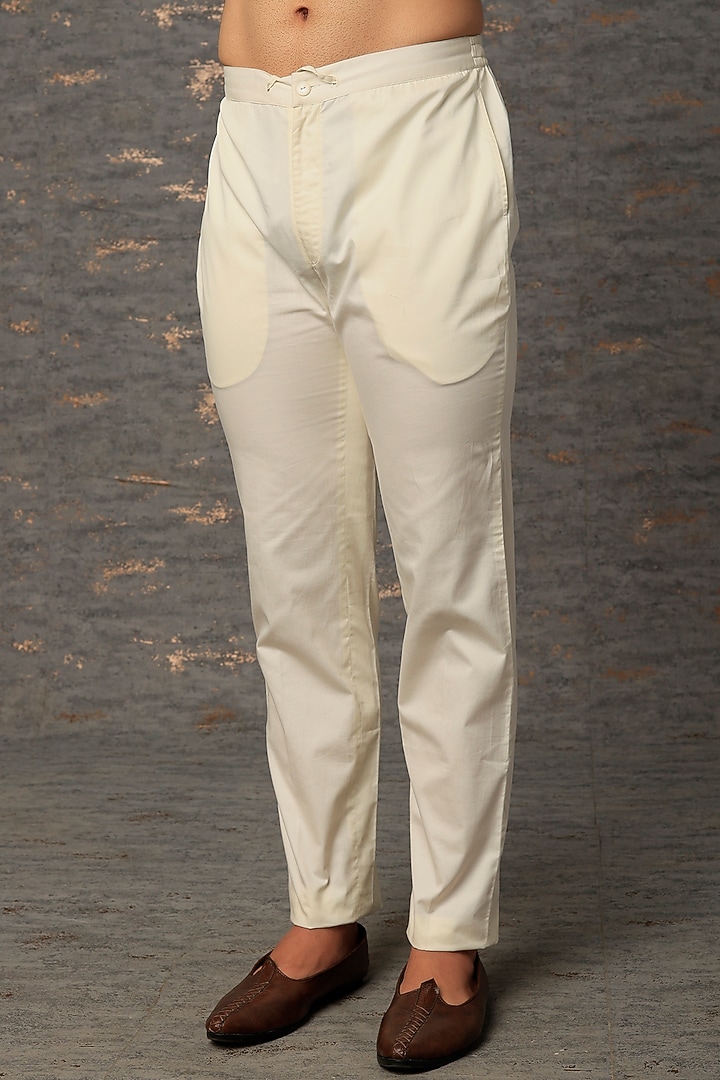 Mustard Chanderi Embroidered Kurta Set by Countrymade at Pernia's Pop Up Shop