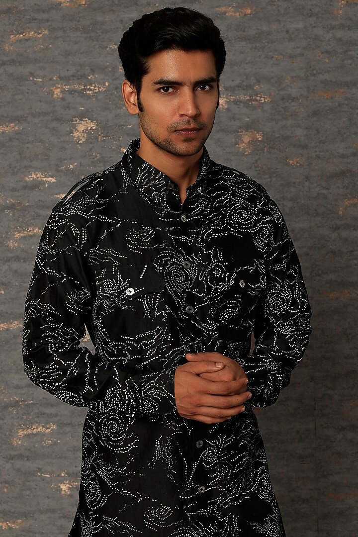 Black Printed Kurta by Countrymade at Pernia's Pop Up Shop
