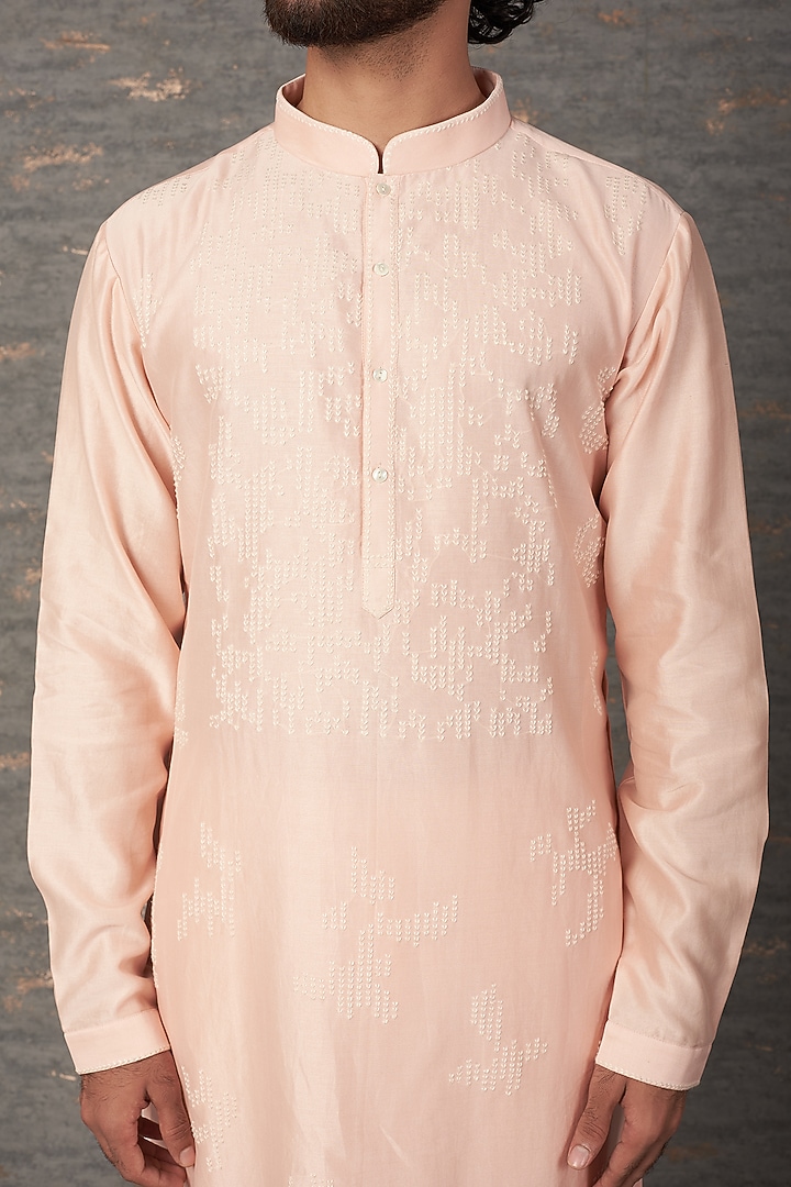 Pink Chanderi Embroidered Kurta Set by Countrymade at Pernia's Pop Up Shop
