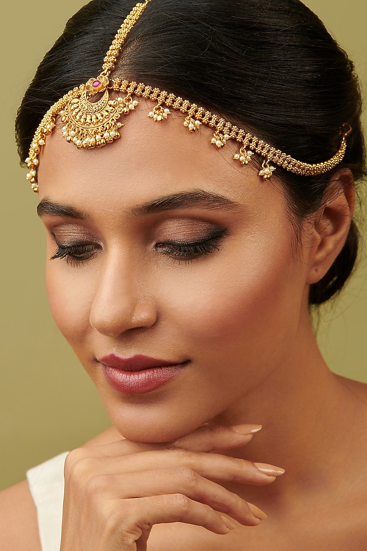 Gold Plated Temple Mathapatti by Curio Cottage at Pernia's Pop Up Shop