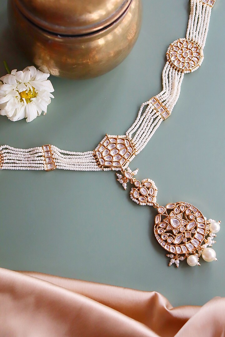 Gold Finish Fresh Water Pearls Mathapathi by Curio Cottage at Pernia's Pop Up Shop