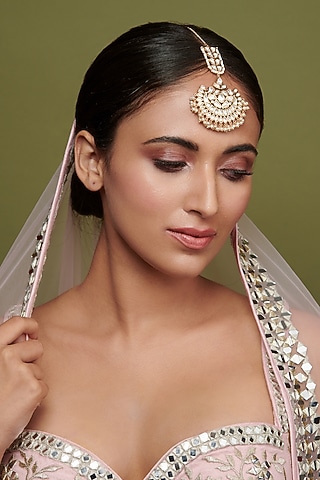 Gold Finish Kundan Polki & Semi Precious Stones Mangtikka by Curio Cottage