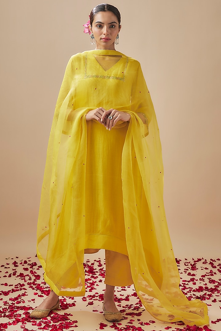 Yellow Silk Chanderi Pitta Work Kurta Set by Cupid Cotton at Pernia's Pop Up Shop