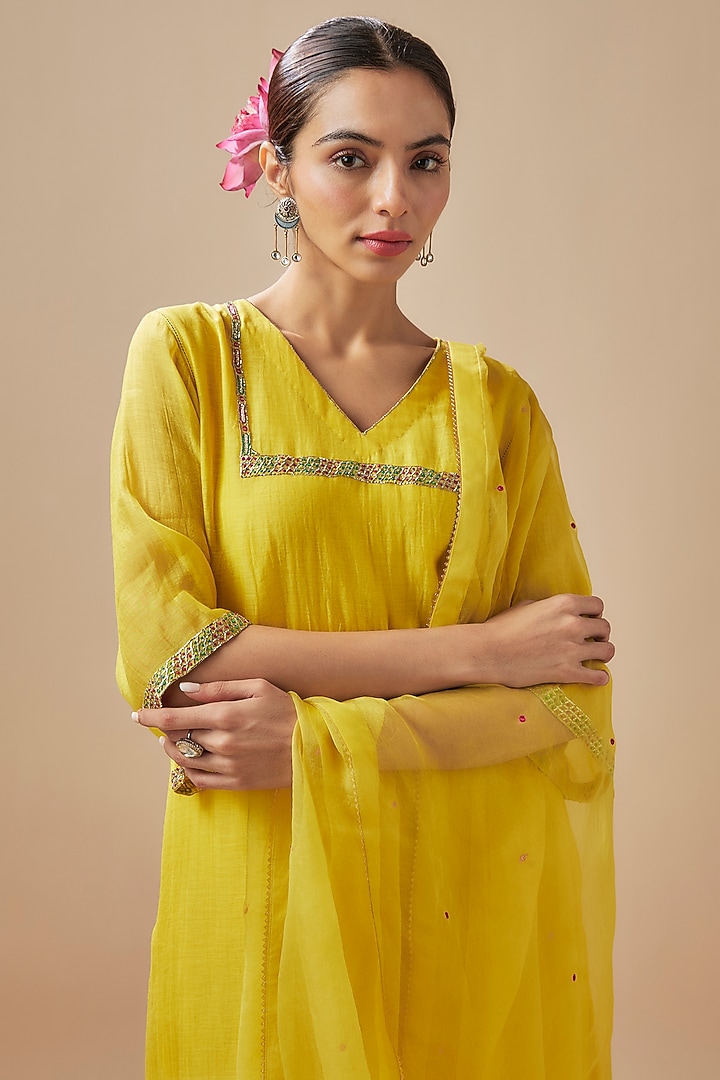 Yellow Silk Chanderi Pitta Work Kurta Set by Cupid Cotton at Pernia's Pop Up Shop
