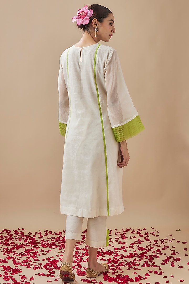 Ivory Chanderi Silk & Organza Kurta Set by Cupid Cotton at Pernia's Pop Up Shop