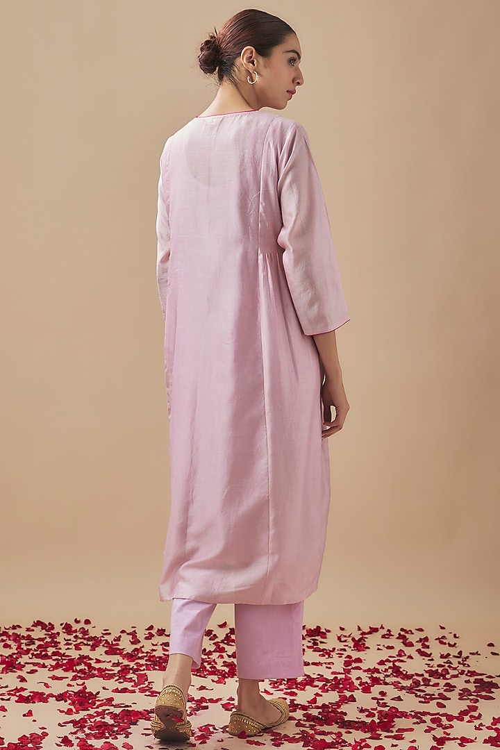 Baby Pink Chanderi Silk Resham & Aari Hand Embroidered Kurta Set by Cupid Cotton at Pernia's Pop Up Shop