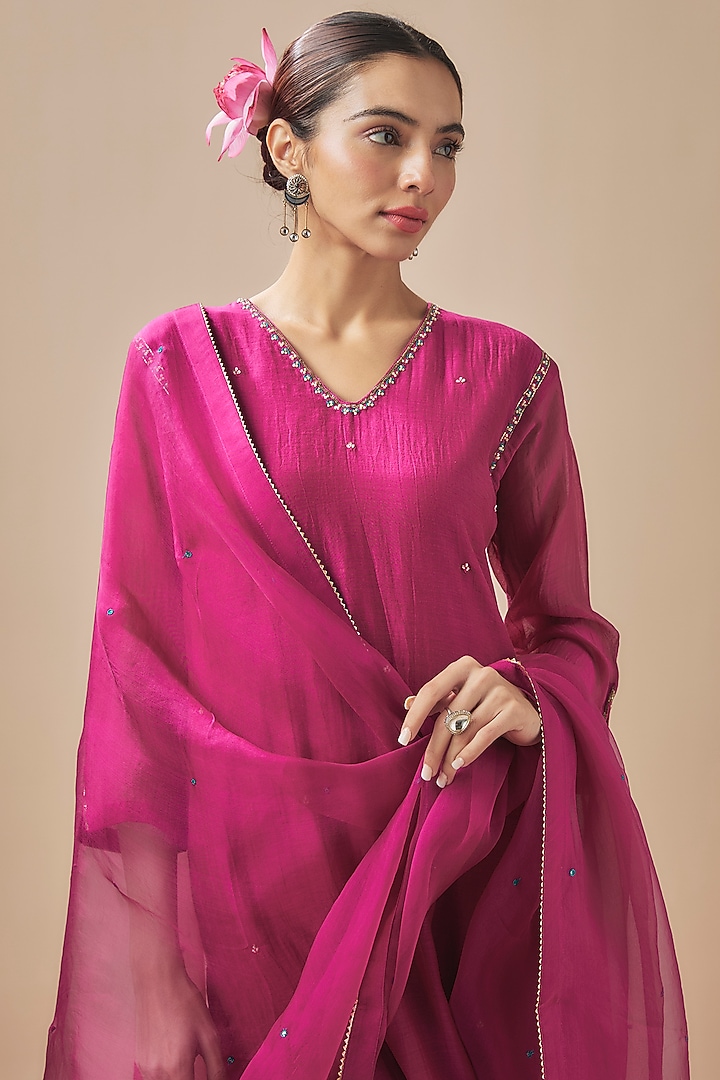 Magenta Chanderi Silk Pitta & Resham Embroidered A-Line Kurta Set by Cupid Cotton at Pernia's Pop Up Shop