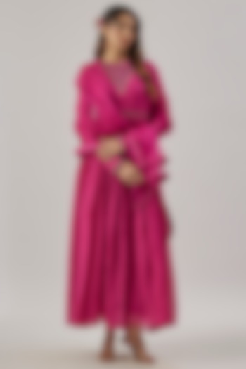 Pink Chanderi Silk Floral Motif Embroidered Kurta Set by Cupid Cotton at Pernia's Pop Up Shop