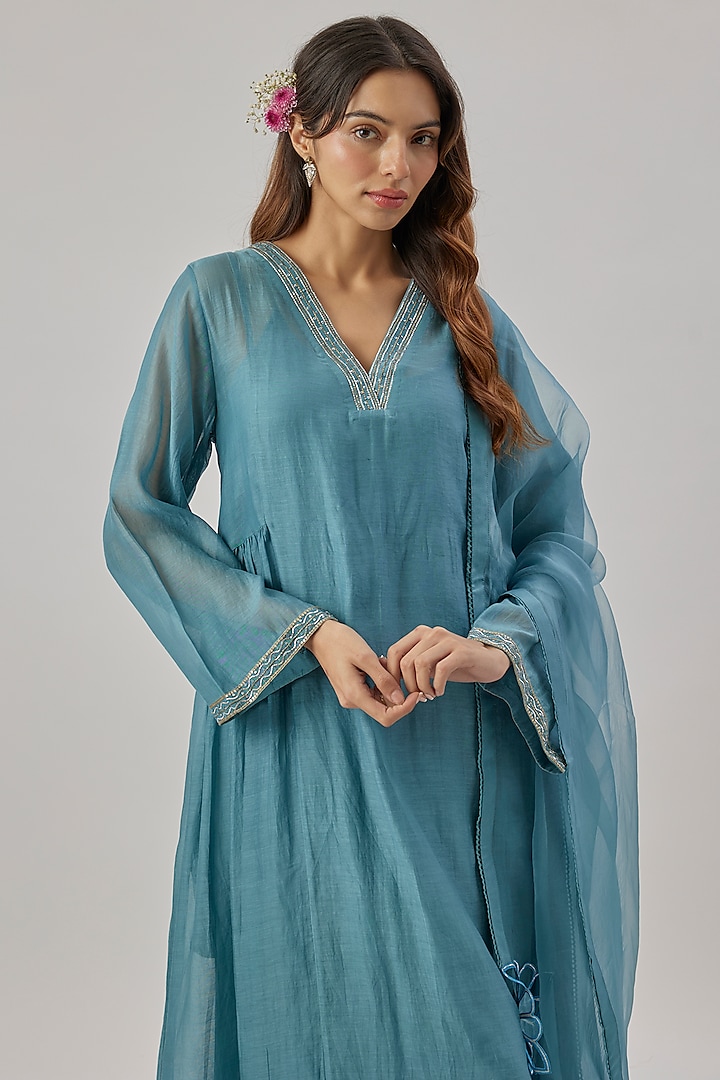 Teal Blue Chanderi Silk Floral Embroidered Kurta Set by Cupid Cotton at Pernia's Pop Up Shop
