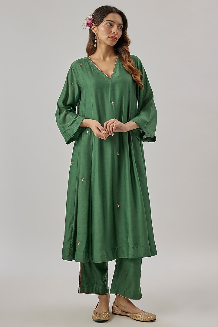 Green Silk Sequins Embroidered Kurta Set by Cupid Cotton at Pernia's Pop Up Shop