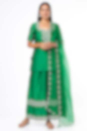 Emerald Green Embroidered Kurta Set by Cupid Cotton at Pernia's Pop Up Shop
