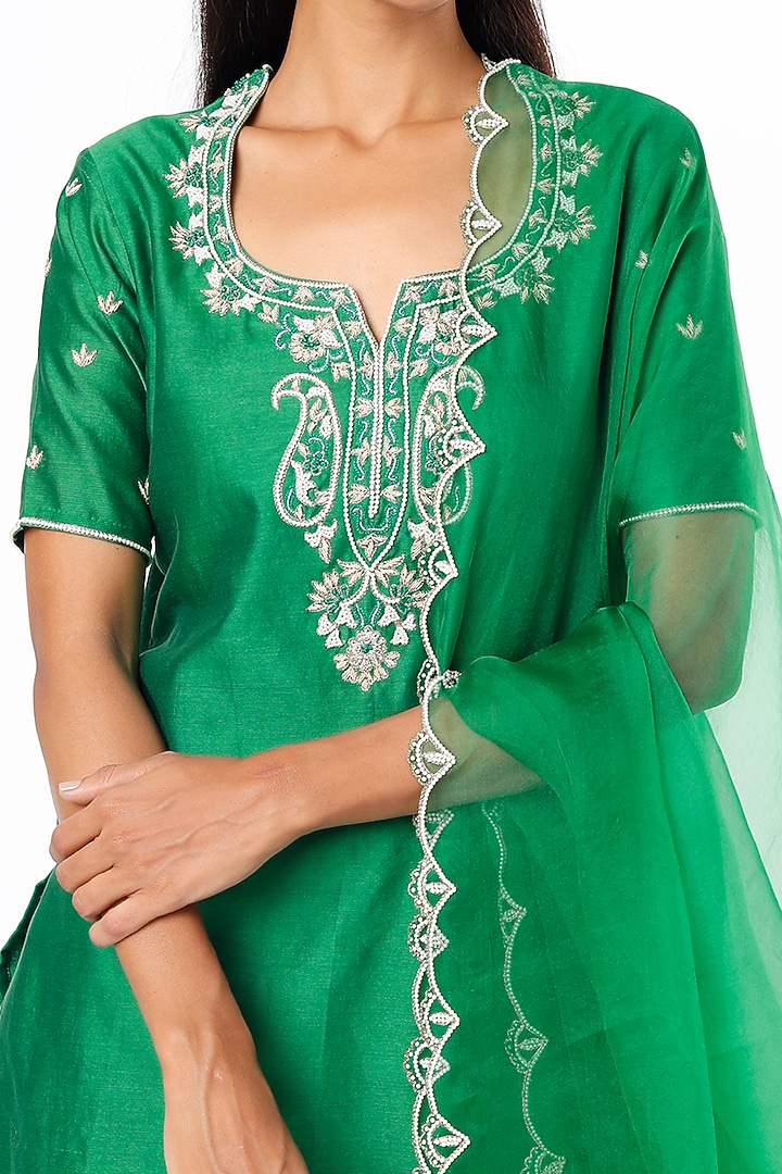 Emerald Green Embroidered Kurta Set by Cupid Cotton at Pernia's Pop Up Shop