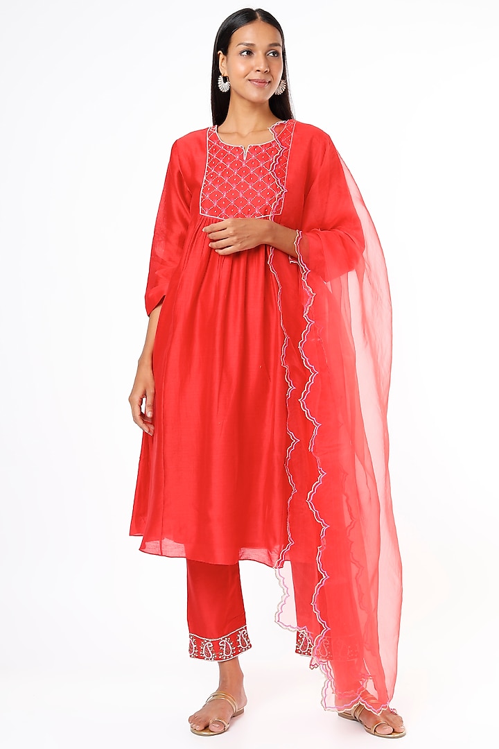 Red Embroidered Kurta Set by Cupid Cotton