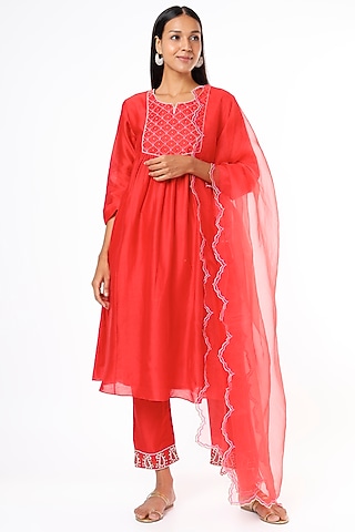 Red Embroidered Kurta Set by Cupid Cotton