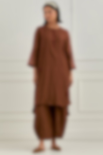 Warm Brown Mul Chanderi Thread Embroidered Co-Ord Set by Cupid Cotton at Pernia's Pop Up Shop
