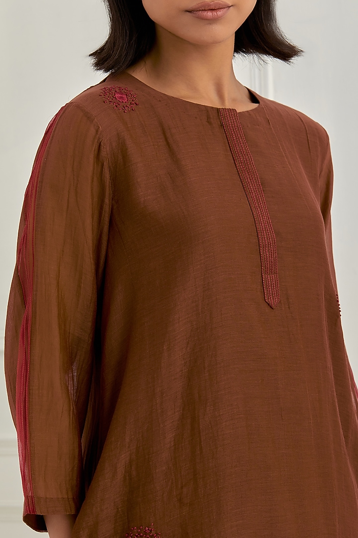 Warm Brown Mul Chanderi Thread Embroidered Co-Ord Set by Cupid Cotton at Pernia's Pop Up Shop