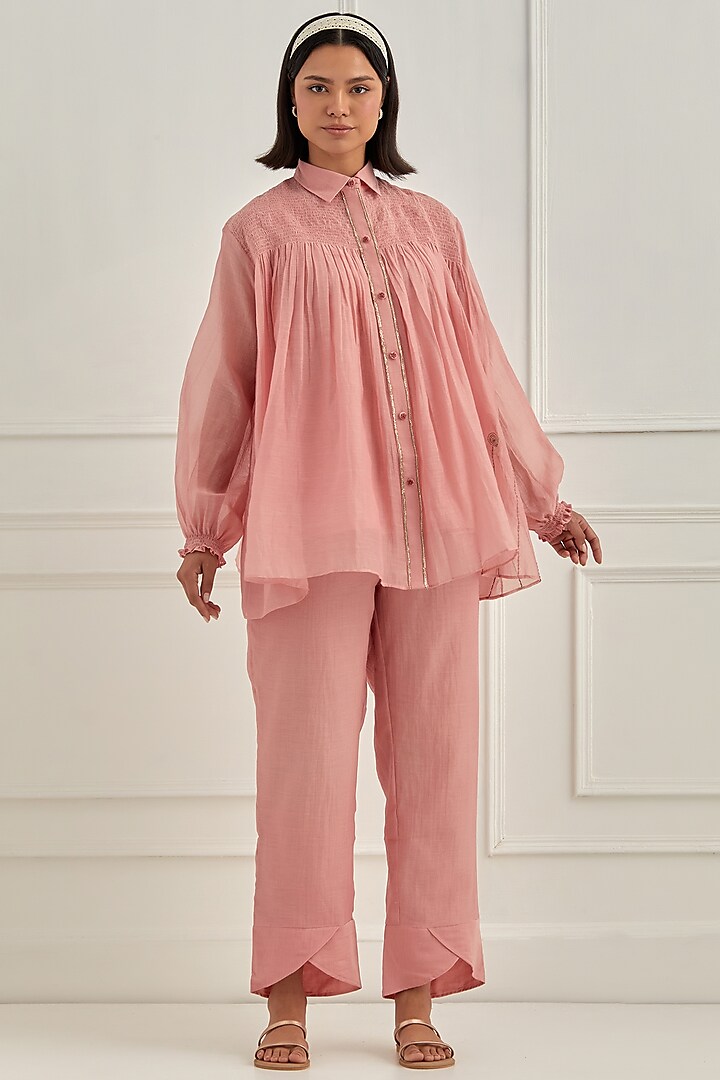 Peach Mul Chanderi Floral Embroidered Co-Ord Set by Cupid Cotton at Pernia's Pop Up Shop