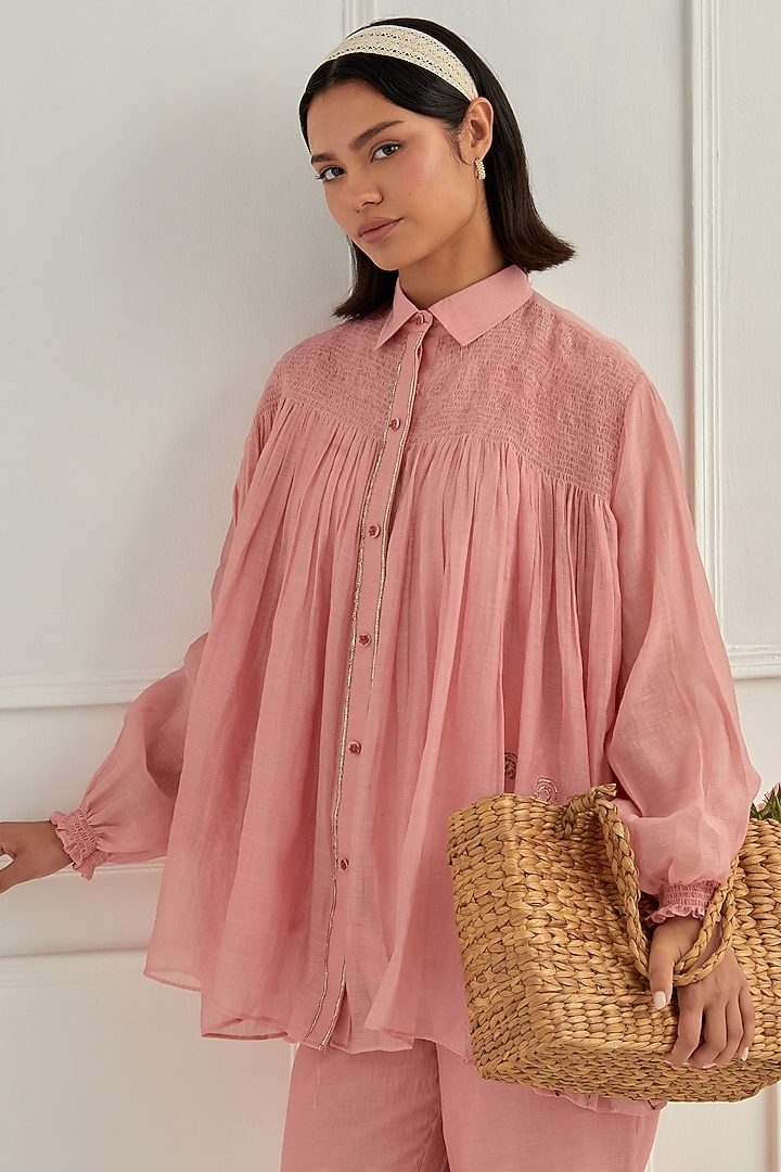 Peach Mul Chanderi Floral Embroidered Co-Ord Set by Cupid Cotton at Pernia's Pop Up Shop