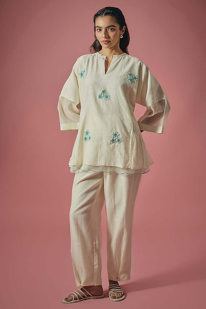 Ivory Mul Chanderi French Knot & Thread Embroidered Co-ord Set by Cupid Cotton at Pernia's Pop Up Shop