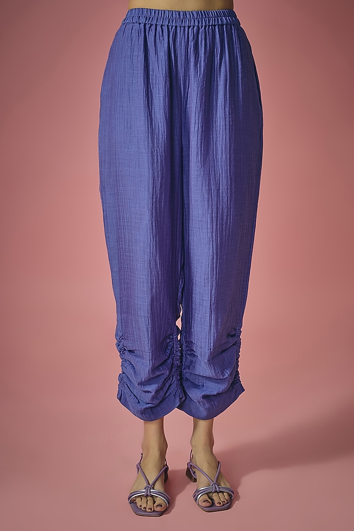 Blue Mul Chanderi Resham & Cutdana Embroidered Co-ord Set by Cupid Cotton at Pernia's Pop Up Shop