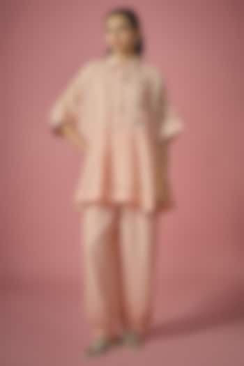 Peach Mul Chanderi Resham Embroidered Co-ord Set by Cupid Cotton at Pernia's Pop Up Shop