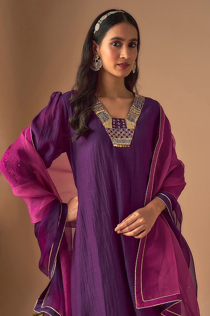 Purple Handwoven Chanderi Pitta Embroidered Kurta Set by Cupid Cotton at Pernia's Pop Up Shop