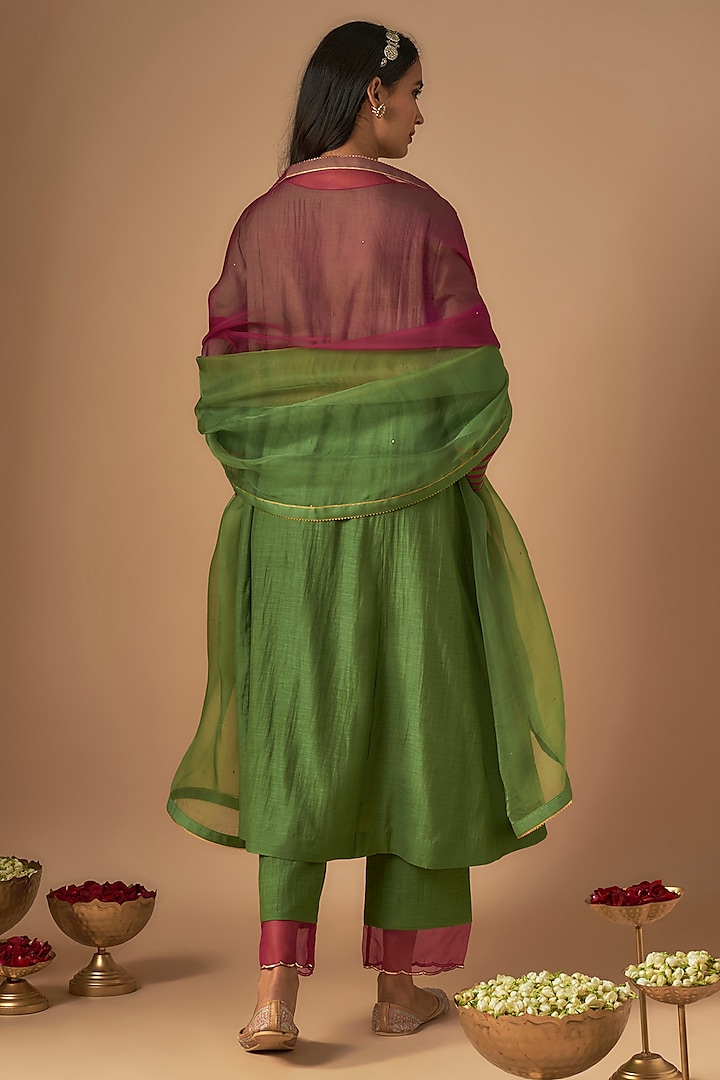 Green Chanderi Pitta Embroidered Kurta Set by Cupid Cotton at Pernia's Pop Up Shop