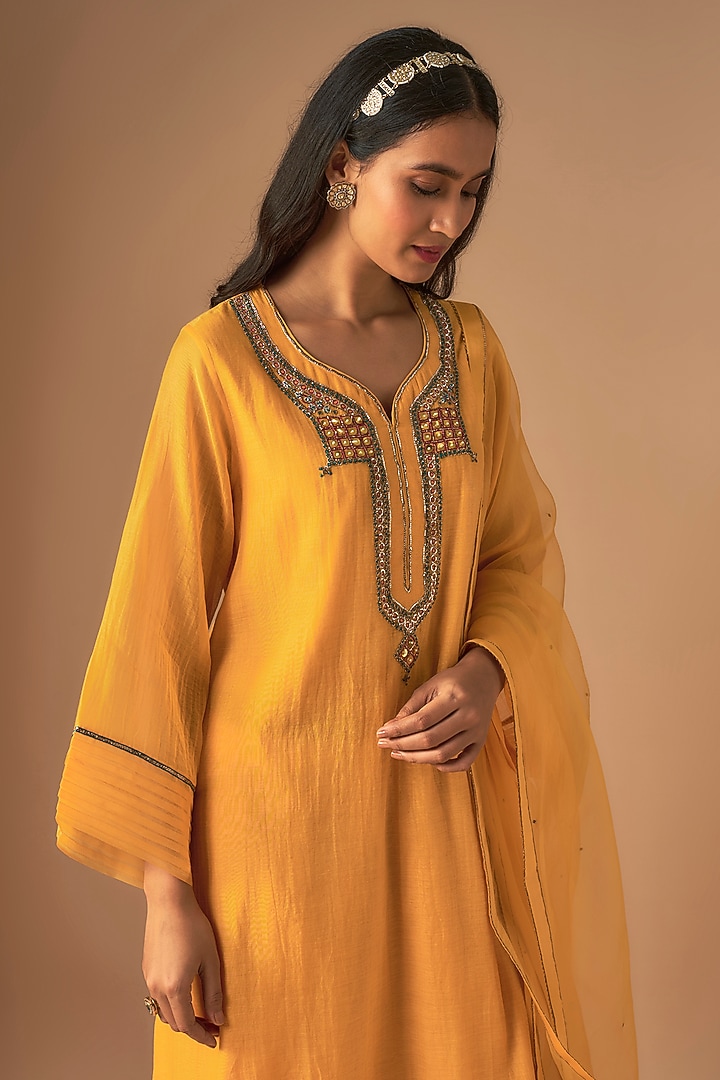 Yellow Handwoven Chanderi Pitta Embroidered Kurta Set by Cupid Cotton at Pernia's Pop Up Shop