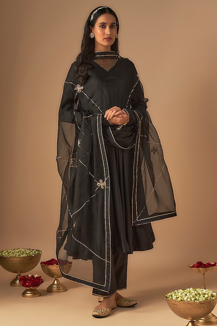 Black Silk & Organza Pitta Embroidered Kurta Set by Cupid Cotton at Pernia's Pop Up Shop