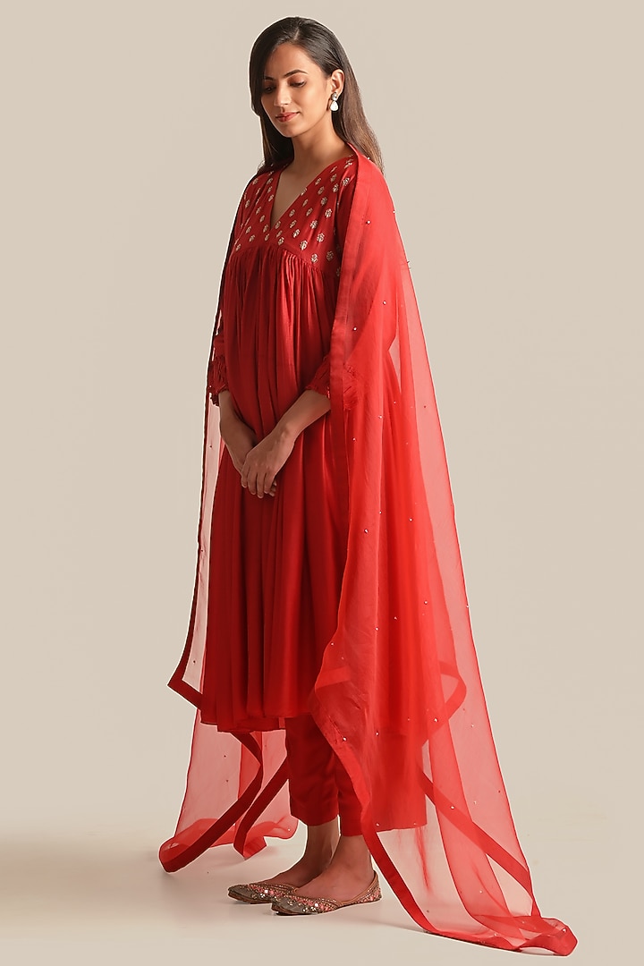 Red Silk Cotton Embroidered Flared Kurta Set by Cupid Cotton at Pernia's Pop Up Shop