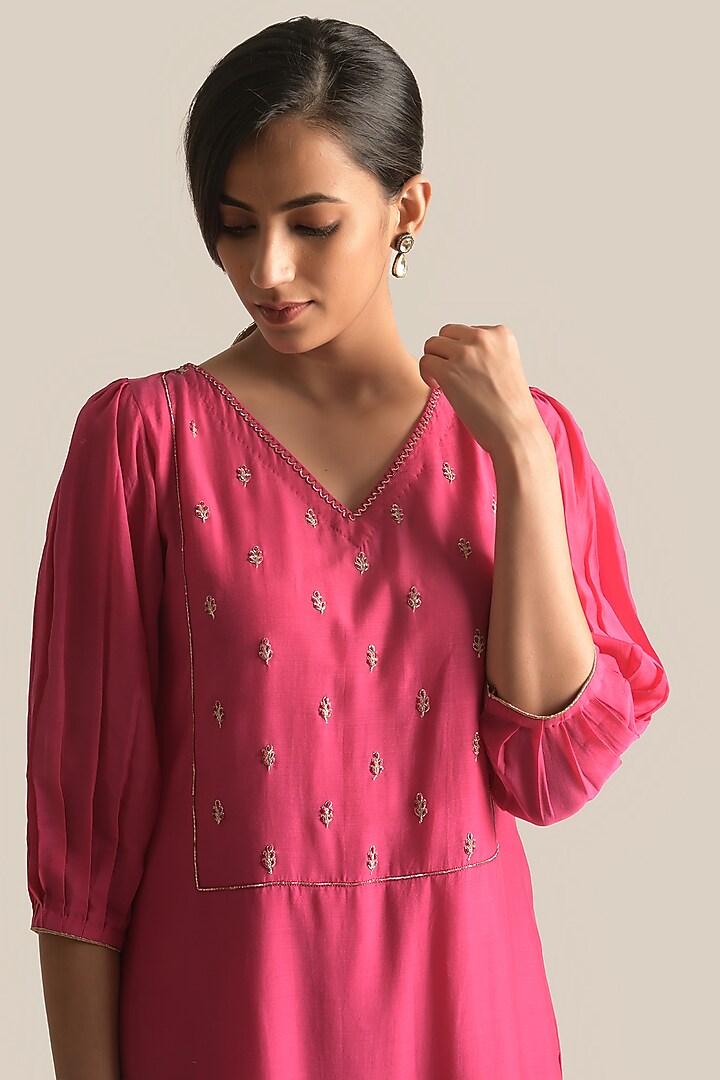 Pink Silk Embroidered Kurta Set by Cupid Cotton at Pernia's Pop Up Shop