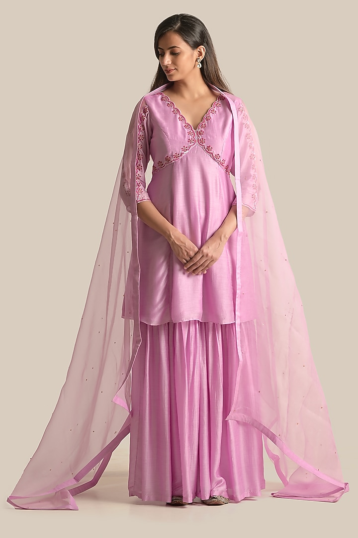 Lilac Silk Resham Embroidered Kurta Set by Cupid Cotton at Pernia's Pop Up Shop