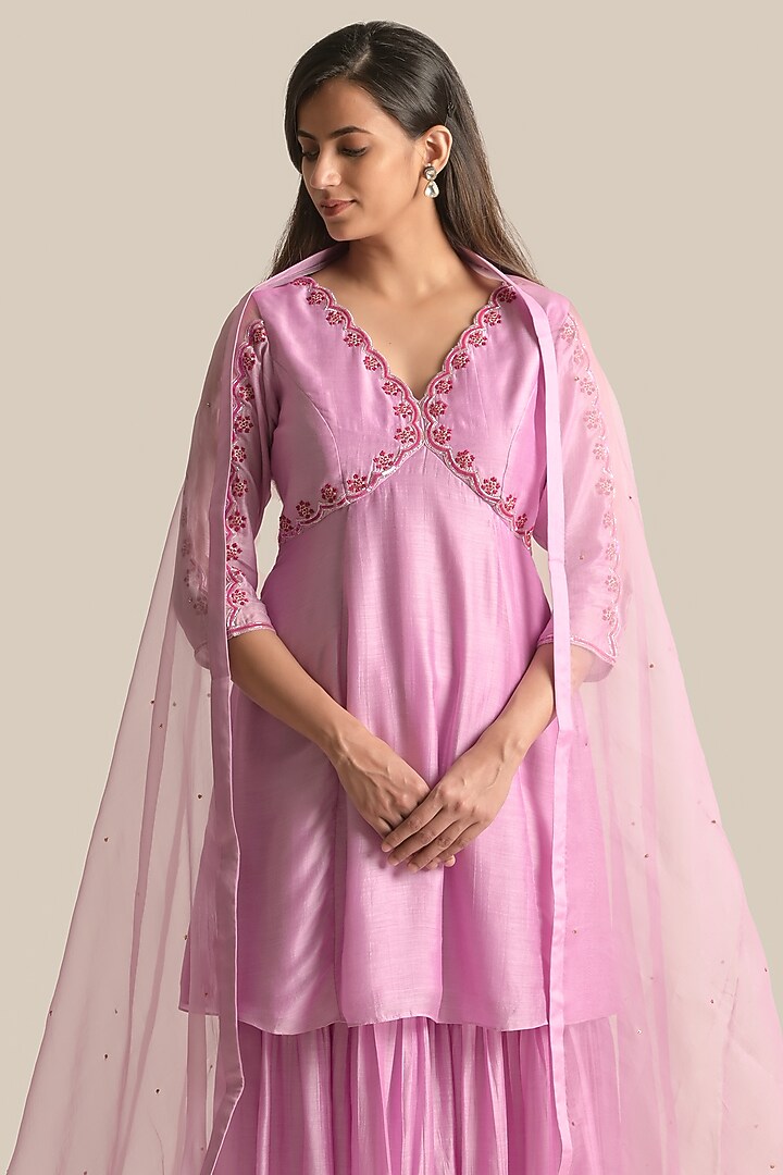 Lilac Silk Resham Embroidered Kurta Set by Cupid Cotton at Pernia's Pop Up Shop